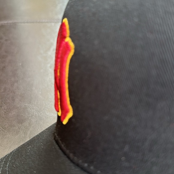 NY Yankees Harry Potter Gryffindor hat - Picture 15 of 16